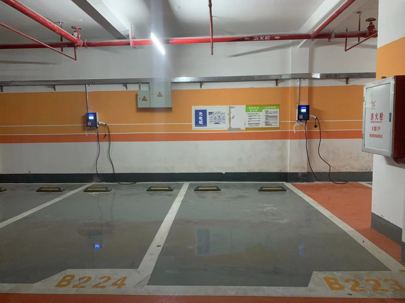 7KW惠州大亞灣充電樁完工-汽車充電樁_充電樁生產(chǎn)_充電樁廠家_深圳耀萊充新能源科技有限公司